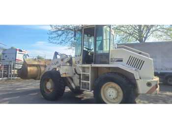 Chargeuse sur pneus O&K