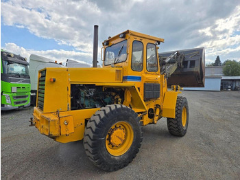 Chargeuse sur pneus Volvo 4200B: photos 3 Chargeuse sur pneus Volvo 4200B: photos 3