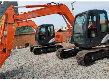 Mini pelle HITACHI