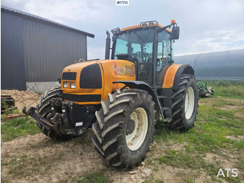 Tracteur agricole RENAULT Ares