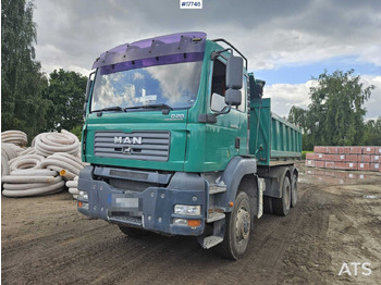 Camion benne MAN TGA 26.390