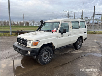 SUV TOYOTA Land Cruiser