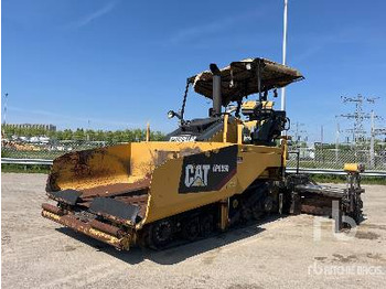Finisseur CATERPILLAR AP655D