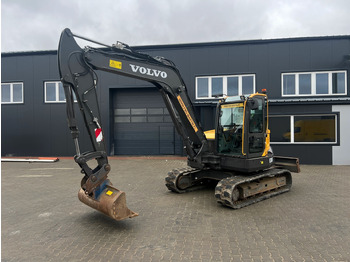 Pelle sur chenille VOLVO ECR88D