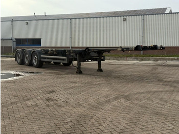 Semi-remorque porte-conteneur/ Caisse mobile KÖGEL