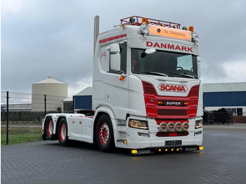 Tracteur routier SCANIA R 500
