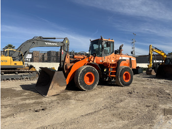 Chargeuse sur pneus DOOSAN DL300