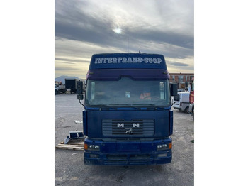 Tracteur routier MAN 19.464