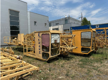 Grue à tour LIEBHERR