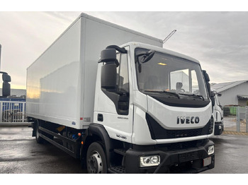 Camion fourgon IVECO