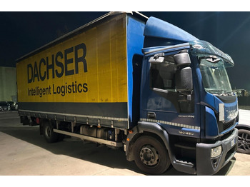 Camion à rideaux coulissants IVECO