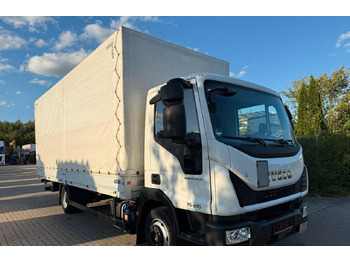 Camion à rideaux coulissants IVECO