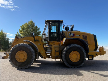 Chargeuse sur pneus CATERPILLAR 980
