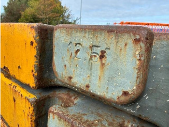 Grue auxiliaire pour Engins de chantier Liebherr Counterweight plates Liebherr LTM 1300/1: photos 3