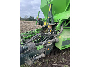 Arracheuse de pommes de terre AVR