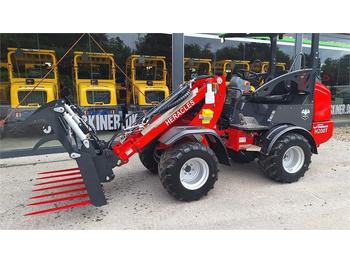 Chargeuse sur pneus télescopique