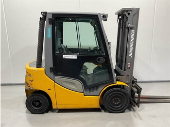 Chariot élévateur diesel JUNGHEINRICH DFG