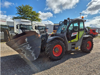 Machine agricole CLAAS
