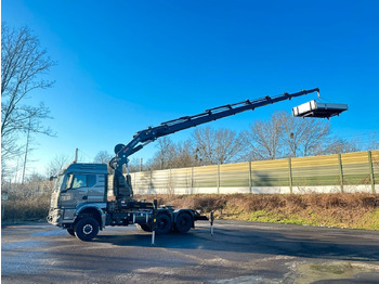 Camion grue MAN TGS