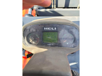 Chariot élévateur Used Heli 7-Ton Forklift with 4.5m Mast Height: photos 5