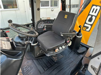 Tractopelle JCB 3CX: photos 3