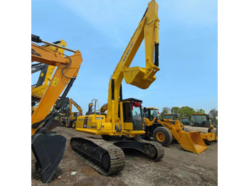 Pelle sur chenille KOMATSU PC240LC-8