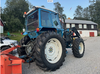 Tracteur agricole 1983 Ford 7710 4x4 w/ frontloader: photos 4