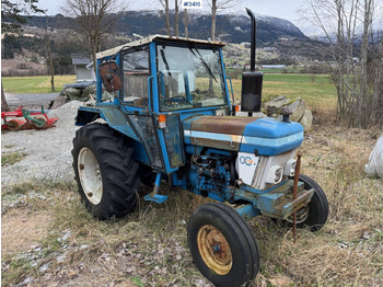 Tracteur agricole FORD