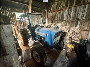 Tracteur agricole FORD