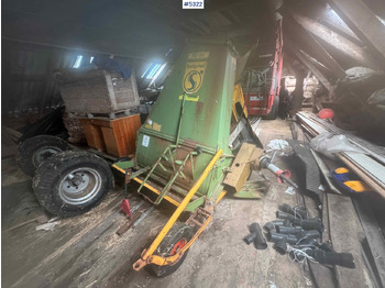 Matériel de fenaison