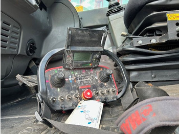 Chariot télescopique Manitou Teleskoplader MRT 2470+ Privilege 772691 Rot: photos 4 Chariot télescopique Manitou Teleskoplader MRT 2470+ Privilege 772691 Rot: photos 4