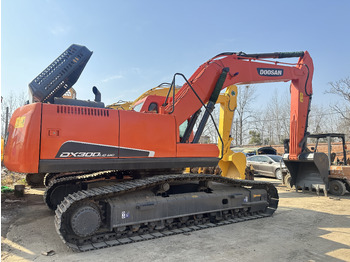 Pelle sur chenille DOOSAN DX300