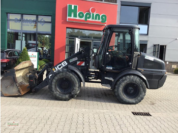 Chargeuse sur pneus JCB 409