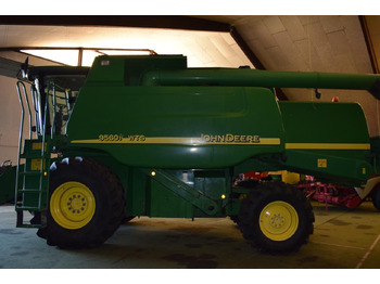 Moissonneuse-batteuse John Deere 9560 i WTS: photos 3