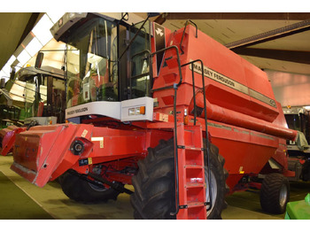 Moissonneuse-batteuse MASSEY FERGUSON