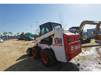 Mini chargeuse BOBCAT S160