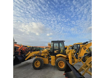 Tractopelle JCB 3CX: photos 5