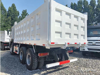 Camion benne SINOTRUK HOWO