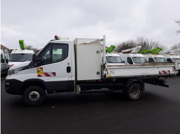 Camion benne IVECO Daily 70c18