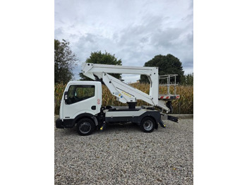 Camion avec nacelle PALFINGER