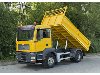 Camion benne MAN TGA 18.320