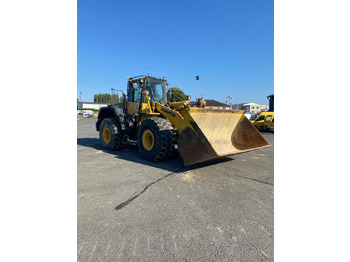Chargeuse sur pneus KOMATSU WA480