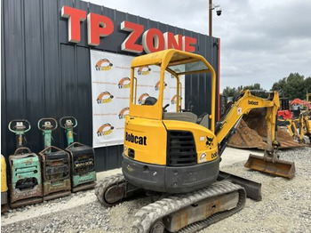 Mini pelle Bobcat E26 à 16900 € HT: photos 3