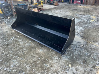 Godet pour chargeur Manitou Godet chargeur: photos 3