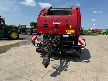 Presse à balles rondes CASE-IH RB 465: photos 2