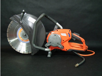 Outil/ Équipement HUSQVARNA