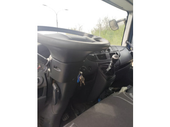 Crédit-bail IVECO EUROCARGO 140E25 IVECO EUROCARGO 140E25: photos 3