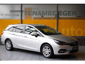 Voiture break OPEL