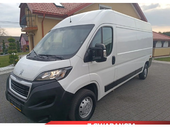 Fourgon utilitaire PEUGEOT Boxer