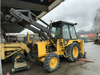 Tracteur agricole JCB